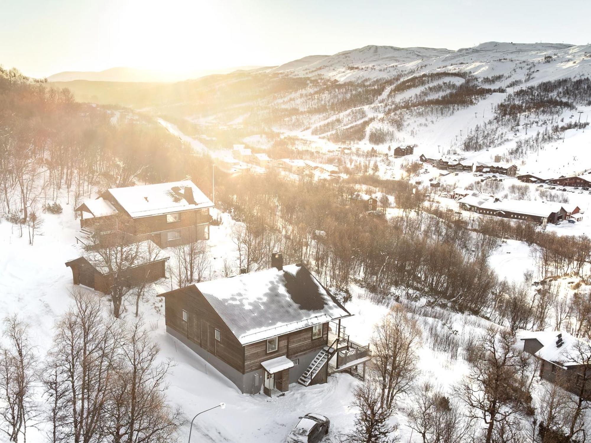 Hamrahoejden - Panoramavy & Naerhet Till Fjaellet Tänndalen Exteriör bild